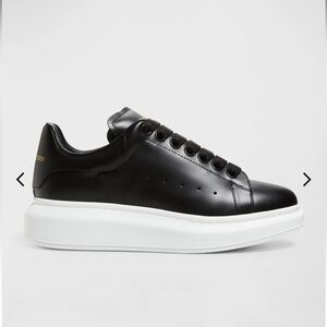 Alexander McQueen oversized sneaker